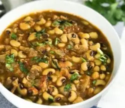 Black-Eyed Peas Curry – Lobia Masala